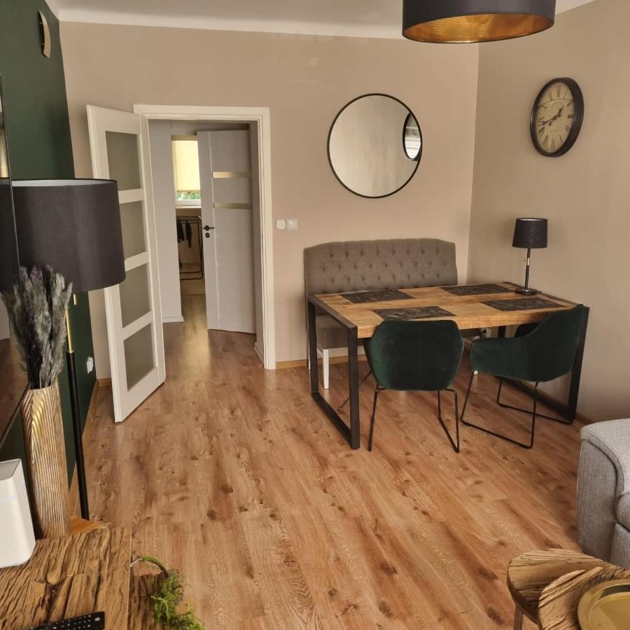 Апартаменты Apartament.Wolnosc Варшава Экстерьер фото